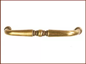 UD2   Úchyt 94-96 mm staromosaz