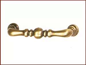 UR1 Úchyt 62-64 mm staromosaz rowell
