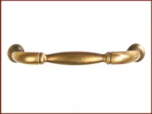 US2   Úchyt 94-96 mm staromosaz