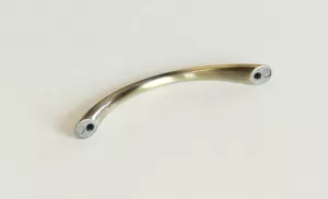 UO2. Úchyt 96mm staromosaz rowell