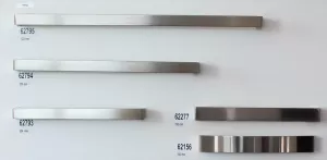 62795 - JOSEF úchytka 432mm nerez