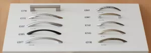 63108 - LEGIN úchytka 96mm staromosaz 62