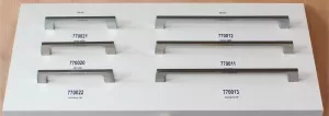 770013 - úchytka rozteč 256mm / Broušený nikl