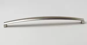 770088 - úchytka rozteč 256mm / Satén nikl