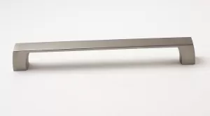 770118 - úchytka rozteč 192mm / Matný broušený n
