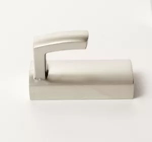 770192 - Věšák kov mat nikl 18