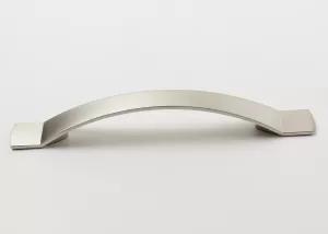 770368 - úchytka 128mm / satén nikl