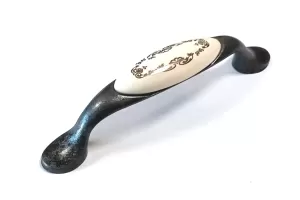 81109 - úchytka 96mm starostříbro / porcelán zlatý ornament