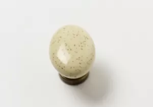 91062 - Knopka porcelán 32mm / staromosaz/pepř