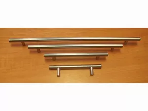 91407 - úchytka 224 mm broušený nikl