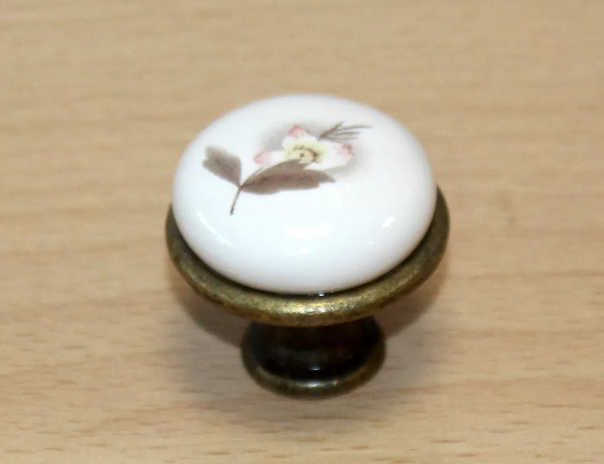 11056 knopka 29mm staromosaz-porcelán/MLK7