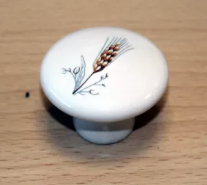 11095-knopka pr.38mm-porcelán /klásek
