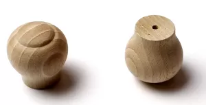 48003 dřevěná. knopka pr. 34mm / přírodní