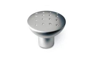 81116 - knopka 28mm tečky/satén chrom