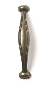 12002 - úchytka 96mm staromosaz