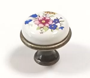 62142-knopka staromosaz/porcelán kytka